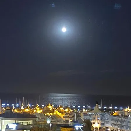 Puerto Marina Apartamento Benalmádena