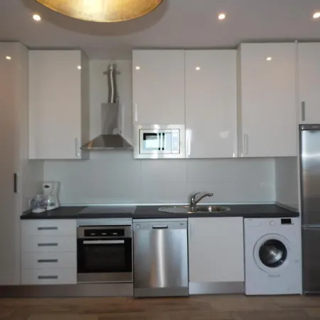 Puerto Marina Apartment