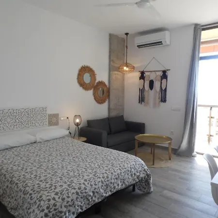 Puerto Marina Apartment *