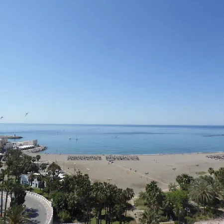Puerto Marina Apartment *